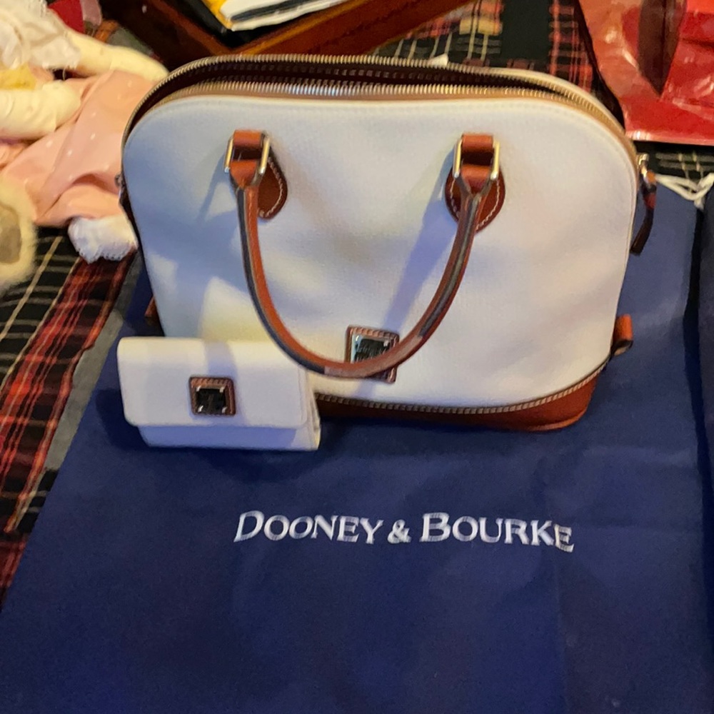 Handbag